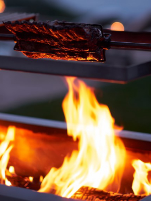 Kalamazoo Gaucho Wood-fired Freestanding Grill