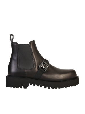 Valentino Vltn Buckle Chelsea Boots