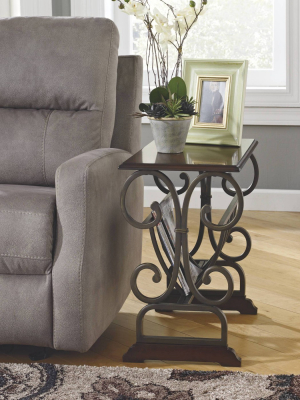 Braunsen Chairside End Table Black - Signature Design By Ashley