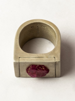 Plate Ring Single (5.0 Ct Ruby Slab, 17mm, Da+rus)