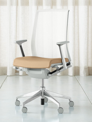 Haworth ® Buff Very ™ Task Chair