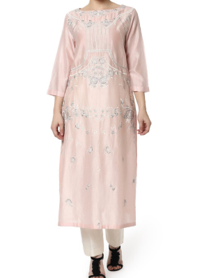 Kurta With Flower Embroidery