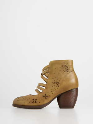 Prairie Beautiful Ankle Boot