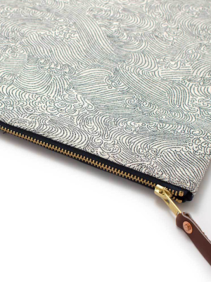 Japanese Ivory Tidal Wave Large Laptop Sleeve & Carryall