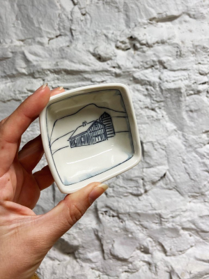 Barn &amp; Camel's Hump Mini Porcelain Square Dish