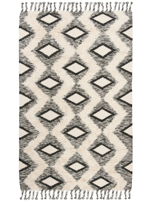 Francisca Geometric Design Knotted Rug - Safavieh