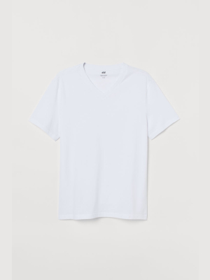 Regular Fit V-neck T-shirt