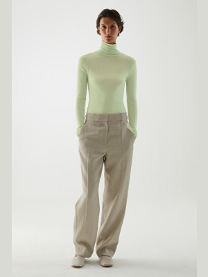 Fine Turtleneck Wool Top