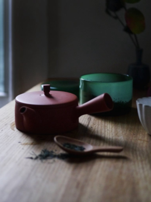 Clay Teapot - Red