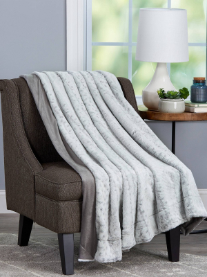 60"x70" Faux Fur Throw Blanket Light Gray - Yorkshire Home