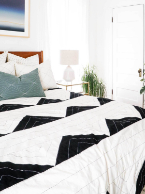 Anchal Triangle Duvet