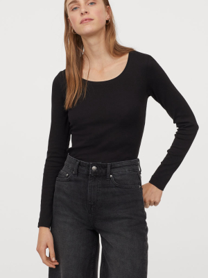 Long-sleeved Top