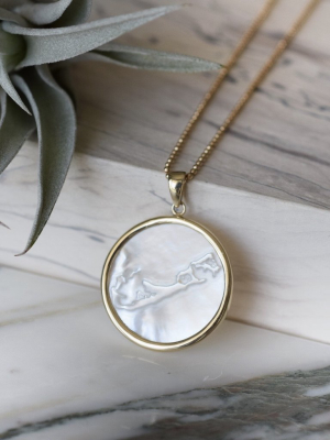 Bermuda Island Mother Of Pearl Pendant 14k Gold