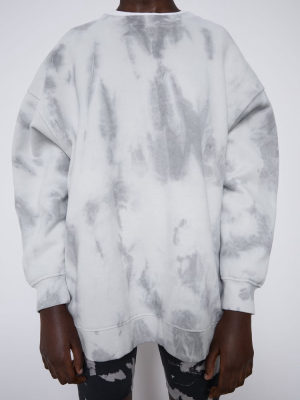 Oversized Tie Dye Sweatshirt