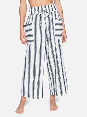 Everyday Wide Leg Pant