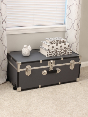 Seward Rover 30" Trunk With Wheels And Lock