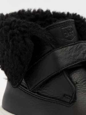 Ebony Sherpa Boot