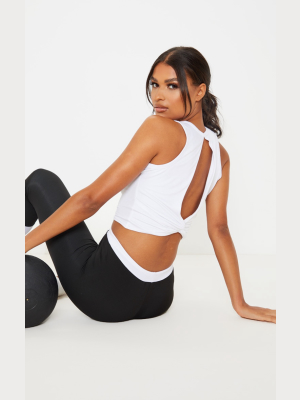 Prettylittlething White Knot Back Cropped Gym Top