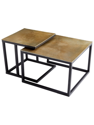 Arca Nesting Tables