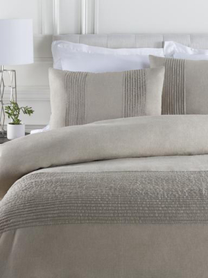 Upton Bedding In Light Grey