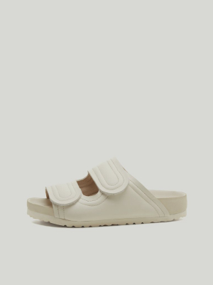 The Mudlark Sandal / Nappa Chalk