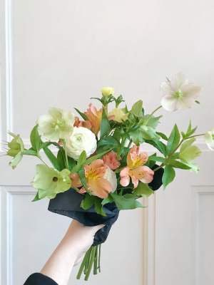 8/5 Pre-order  -  Flower Bouquet