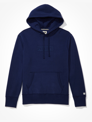 Tailgate Men's Ne Patriots Tonal Graphic Hoodie