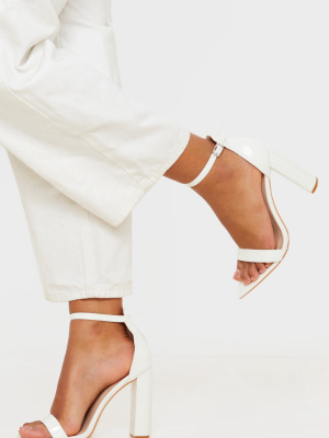 White Point Toe Block Heel Sandal