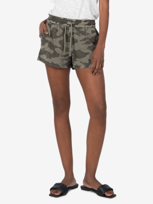 Elenora Drawcord Short (camo)