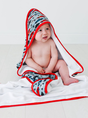 Miles Hooded Towel