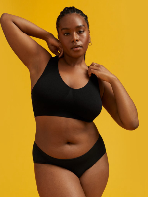 Form Seamless Plus Size Wireless Bra