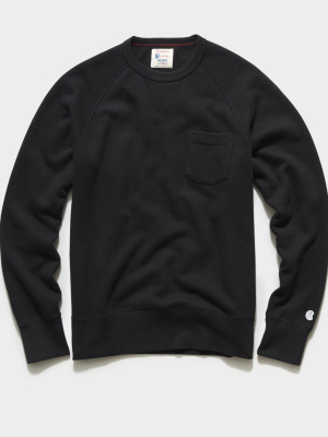 Midweight Pocket Sweatshirt In Black