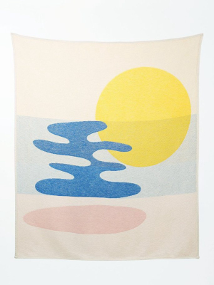 Mainstream Blankets & Throws By Catherine Lavoie