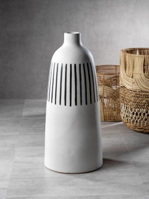 Salento All White Earthenware Vase W/ Black Stripes