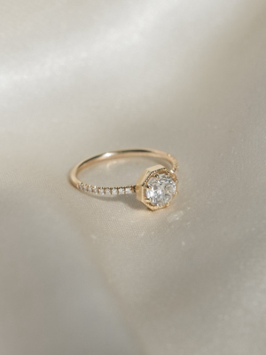Crown Bezel Round Diamond Half-eternity Ring