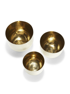 Set Of 3 Decorative Hammered Aluminum White Lacquer Bowls With Gold Base