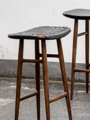 Freja Bar Stool: Paper Cord