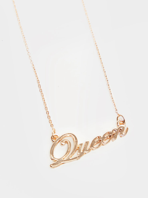 Gold Delicate Queen Slogan Necklace