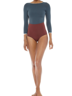 Wave Catches Reversible Color Block Three Quarter Sleeves One Piece Swimsuit - Grey/rosewood Red