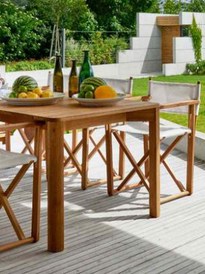 The Korso Dining Table