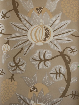 Maharani Wallpaper In Tan And Neutrals From The Sariskar Collection By Osborne & Little