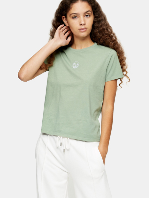 Khaki Yin Yang Heart T-shirt