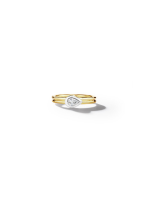 East/west Pear Diamond Double Band Ring