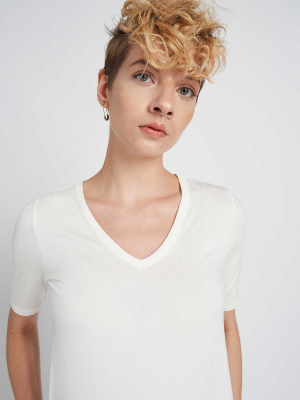Lily Liquid Jersey V-neck Stovepipe Tee - White