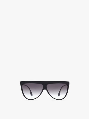 Flat Top V Sunglasses In Black
