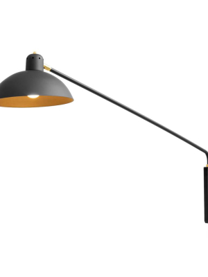 Waldorf Wall Lamp