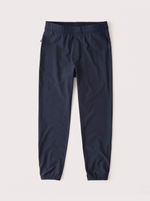 Traveler Lightweight Joggers