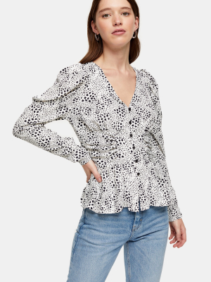 Black And White Drama Sleeve Blouse