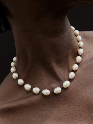 Pearl Teardrop Collar