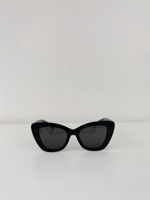 Mulholland Sunglasses In Black